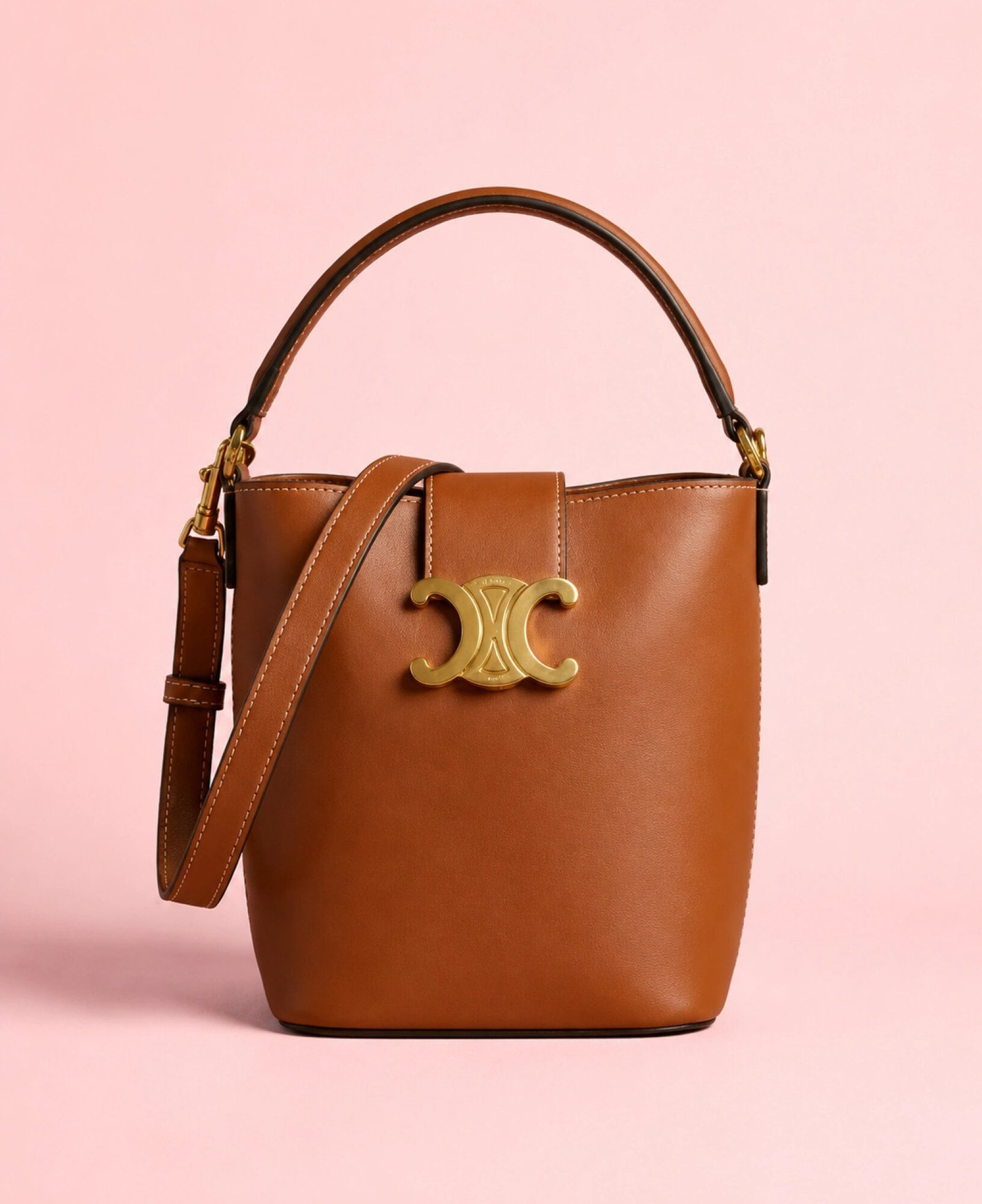 Celine Small Bucket Cuir Triomphe